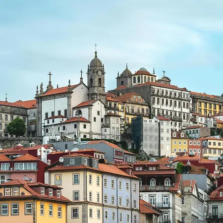 Charming 1-bedroom In Oporto