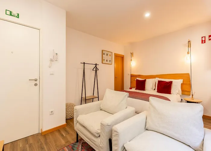 Apartment Charming 1-bedroom In *